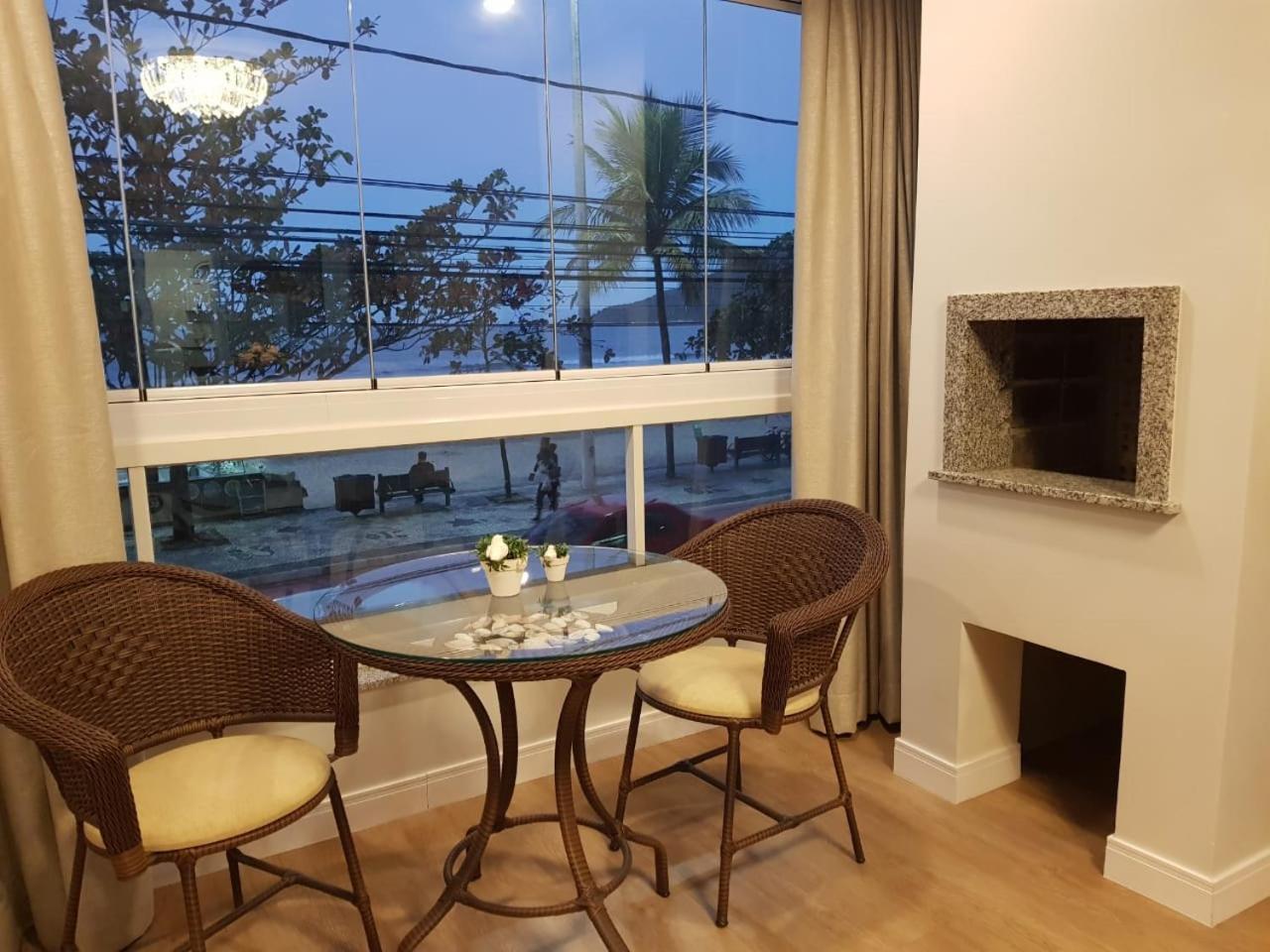 Apartamento Apto. Beira Mar Em Bal. Camboriu *